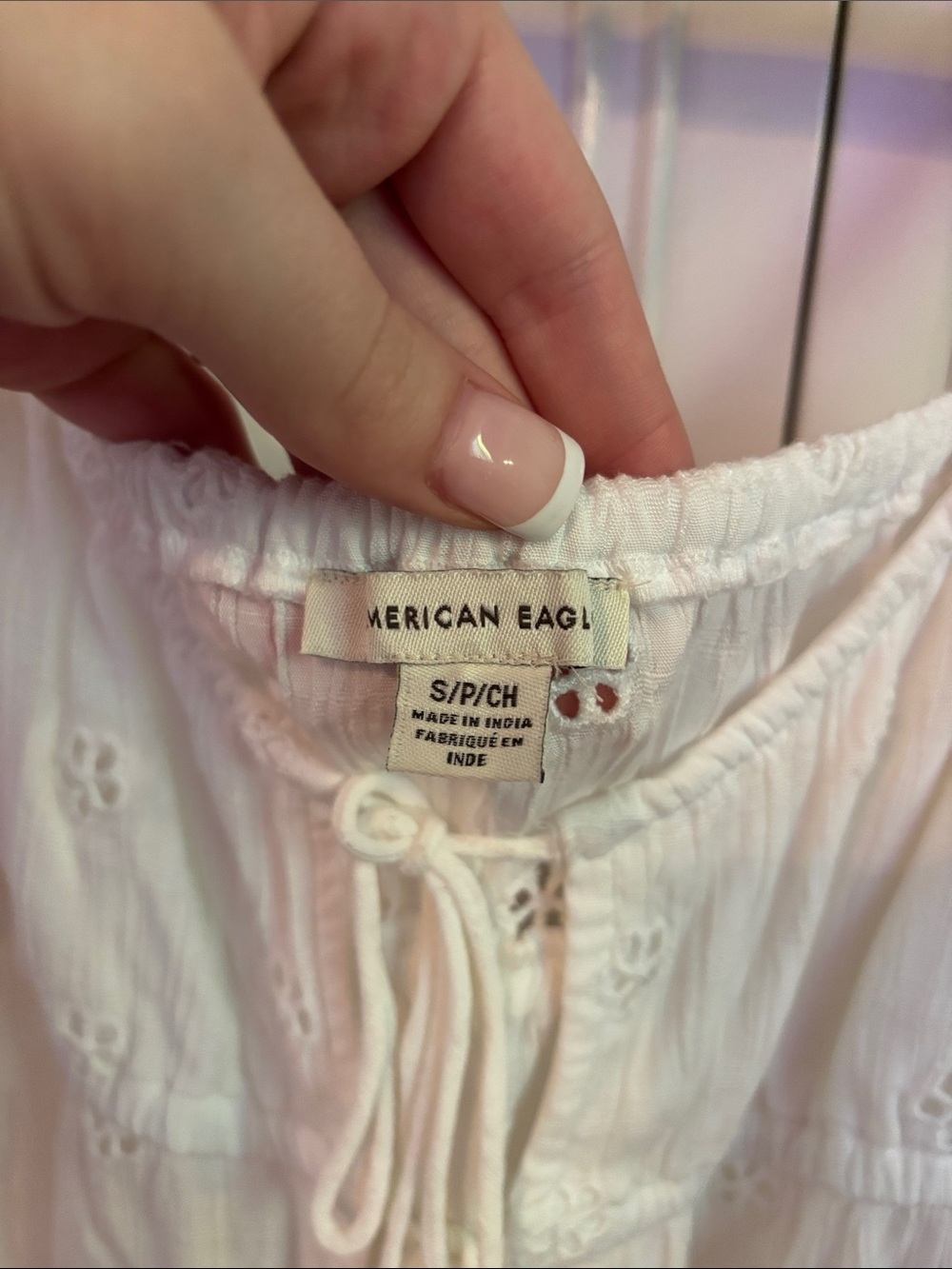 American Eagle Outfitters White Eyelet Tie-Front Cami - Picture 2 of 2
